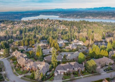 Explore Lakemont